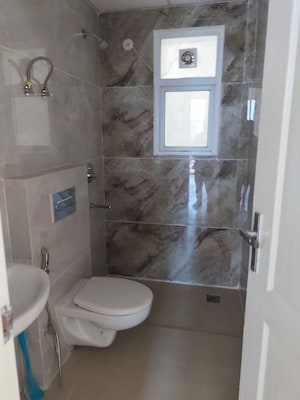 Bathroom in 2 BHK Builder Floor at Gomti Nagar – for Rent