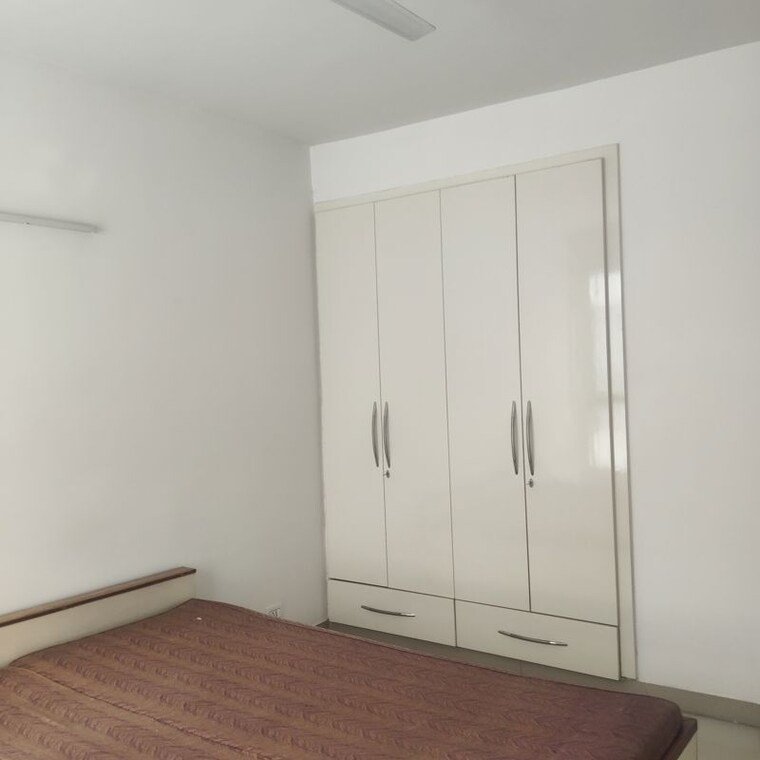 Room, unitech-the-residences-gurgaon 3.5 Bedroom 1458 Sq.Ft. Apartment In Sector 33 Gurgaon 10010241