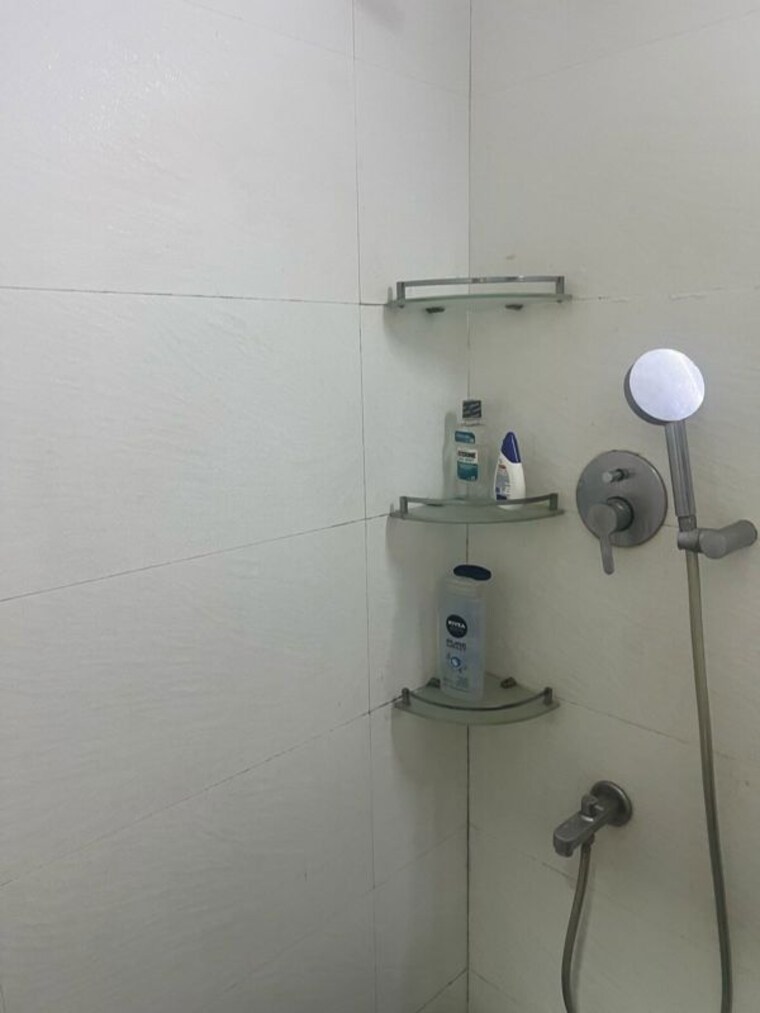 Bathroom, omkar-raga 1 Bedroom 550 Sq.Ft. Apartment In Chembur Mumbai 10010227