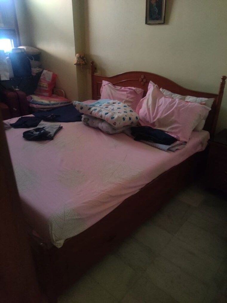 Bedroom, rohtas-golf-link-apartments 2 Bedroom 1350 Sq.Ft. Apartment In The Mall Avenue Lucknow 10010254