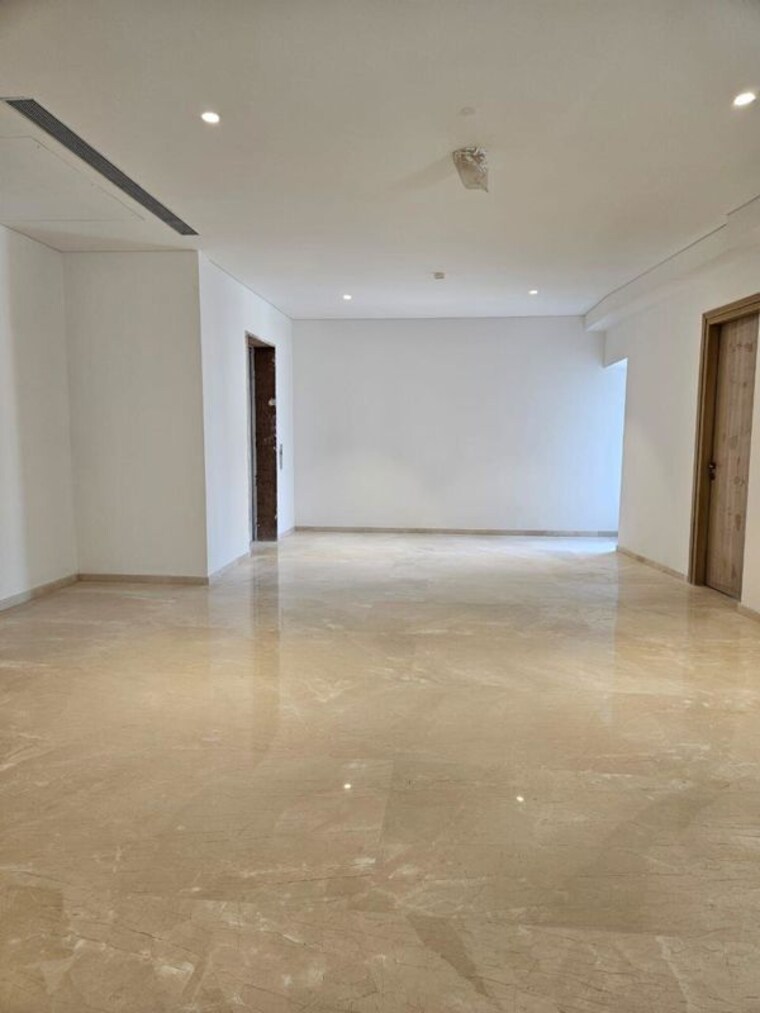 Room, rustomjee-crown 4 Bedroom 2560 Sq.Ft. Apartment In Prabhadevi Mumbai 10010240