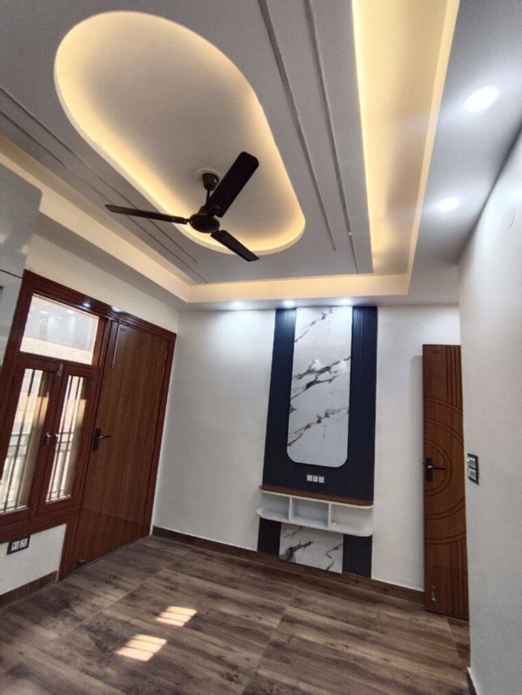 undefined, uttam nagar 4 Bedroom 125 Sq.Yd. Builder Floor In Uttam Nagar Delhi 10010259