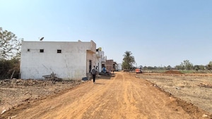  Plot For Sale in Boriyakhurd