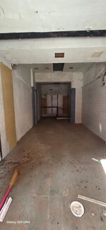 150 Sq.Ft. Retail Shop in MK Plaza