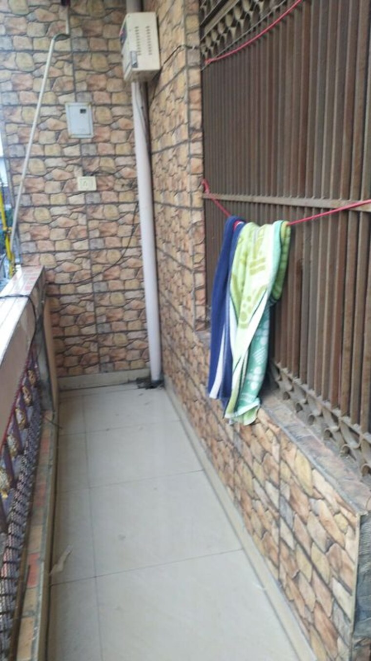 Balcony, vijay nagar 6 Bedroom 100 Sq.Yd. Independent House In Vijay Nagar Ghaziabad 10010286