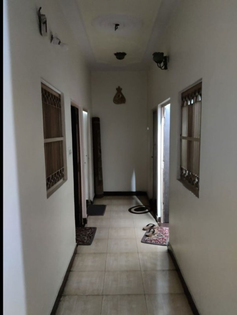 undefined, vijay nagar 6 Bedroom 100 Sq.Yd. Independent House In Vijay Nagar Ghaziabad 10010286