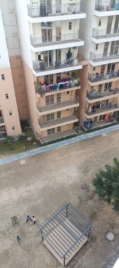 2 BHK Apartment For Sale in Conscient Habitat
