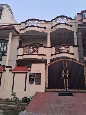 3 BHK Builder Floor For Rent in DLF Vibhuti Khand, Gomti Nagar