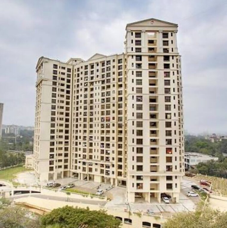 Exterior View, kandivali east 3 Bedroom 1000 Sq.Ft. Apartment In Kandivali East Mumbai 10010301