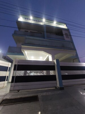 3 BHK Builder Floor For Rent in DLF Vibhuti Khand, Gomti Nagar