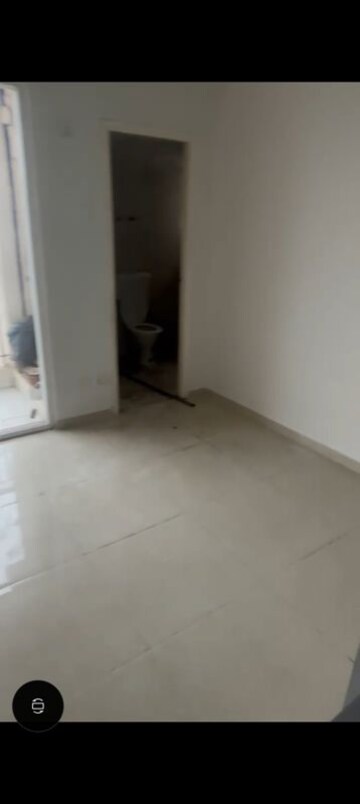 Room in 3 BHK Apartment at ROF Aalayas, Sector 102 – for Sale