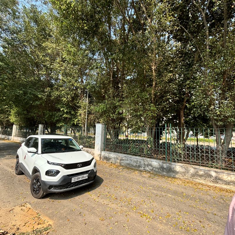 Plot For Sale in Ansal The Golf Gateway