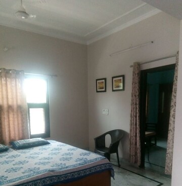Bedroom in 6 BHK Independent House at Swaran Jayanti Puram – for Sale