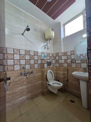 Bathroom in 3 BHK Builder Floor at Ansal Sushant Apartments, Sushant Lok I – for Rent