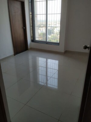 Room in 2 BHK Apartment at Wadgaon Sheri – for Rent