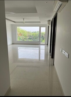 4 BHK + Servant Room Builder Floor For Rent in Saket
