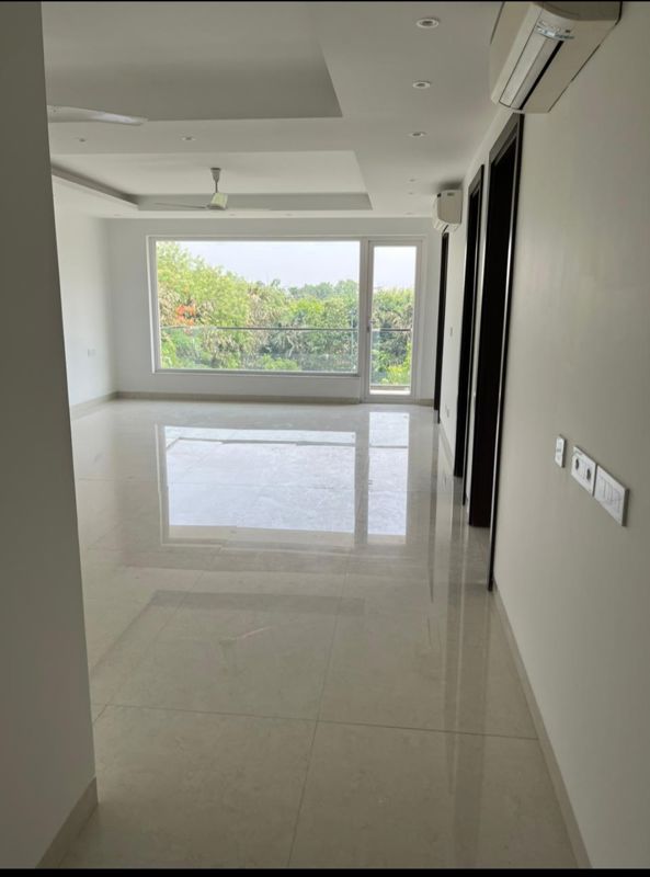 4 BHK + Servant Room Builder Floor For Rent in Saket