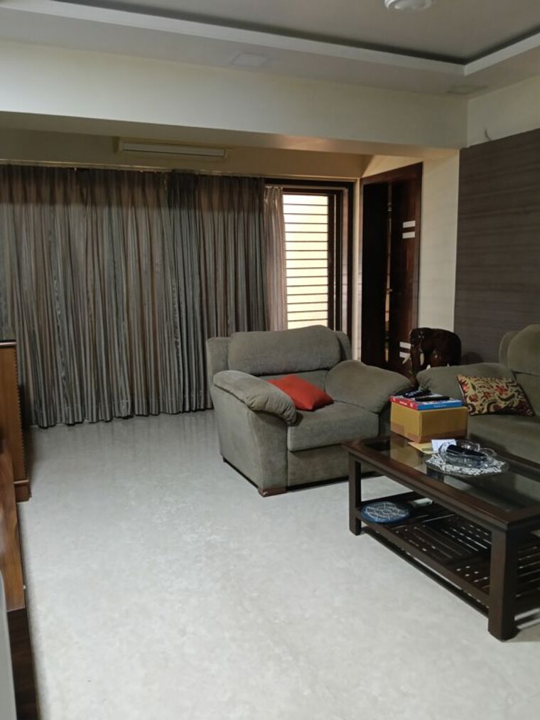 Living Room, gajra-balaji-tower 3 Bedroom 2260 Sq.Ft. Apartment In Santacruz West Mumbai 10010358