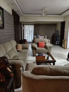 3 BHK Apartment For Rent in Gajra Balaji Tower