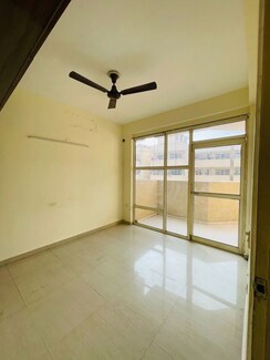 2 BHK Apartment For Rent in Pyramid Urban Homes