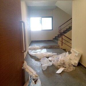 Bedroom in 1 BHK Apartment at Chandak 34 Park Estate, Goregaon West – for Rent