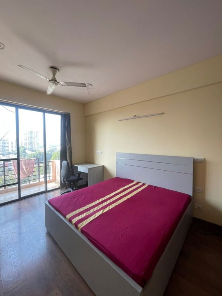 Bedroom, huda-market 1 RK 322 Sq.Ft. Apartment In Sector 31 Gurgaon 10010394