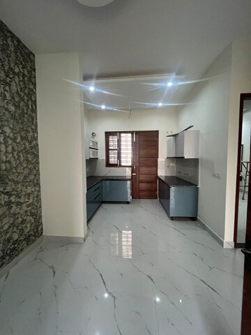 Building Lobby in 4 BHK Villa at Sector 115 – for Sale