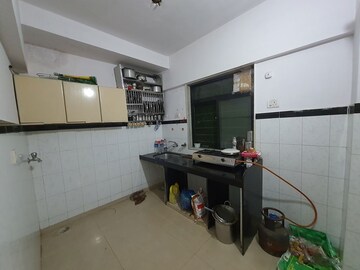 Team Area in 2 BHK Apartment at Balaji Enclave Kandivali East, Kandivali East – for Sale