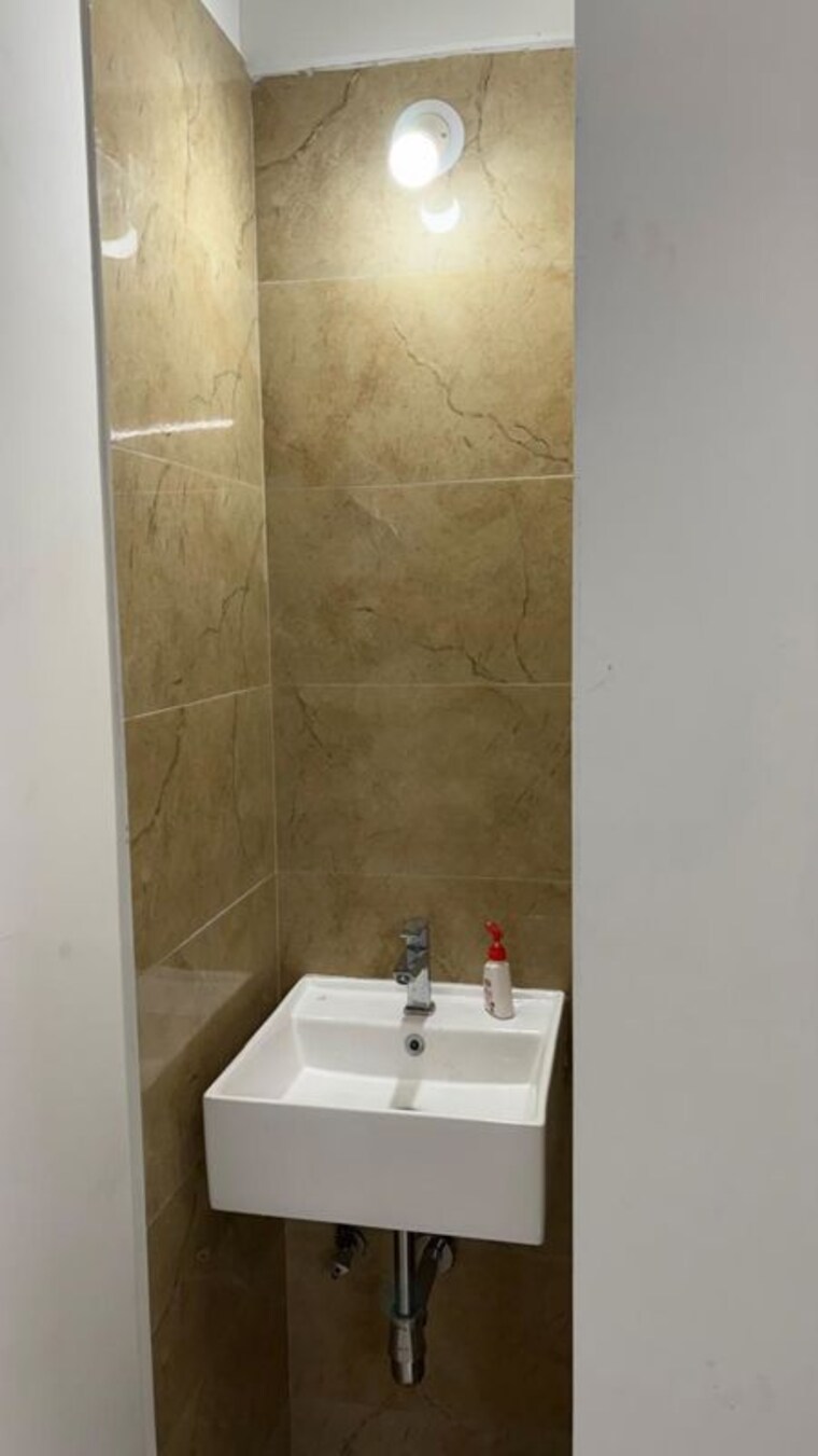 Bathroom, rigved-uptown 4 Bedroom 1560 Sq.Ft. Apartment In Balewadi Pune 10010405