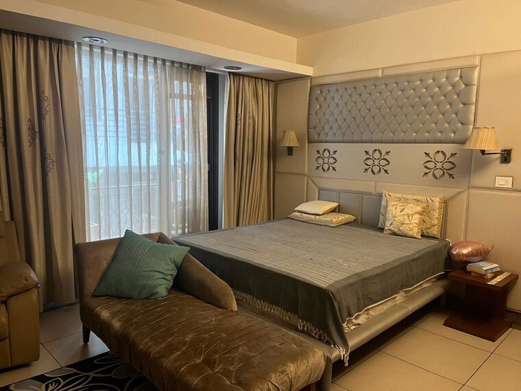 Bedroom, dlf-city-phase-iii 6+ Bedroom 2816 Sq.Ft. Villa In Sector 24 Gurgaon 10010042