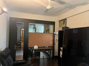 Team Area in 6+ BHK Villa at DLF City Phase III, Sector 24 – for Sale