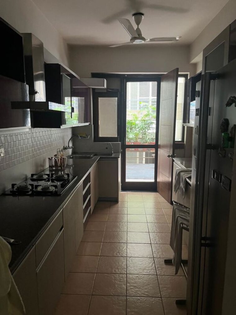 Kitchen, dlf-city-phase-iii 6+ Bedroom 2816 Sq.Ft. Villa In Sector 24 Gurgaon 10010042