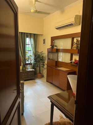 Kitchen in 6+ BHK Villa at DLF City Phase III, Sector 24 – for Sale