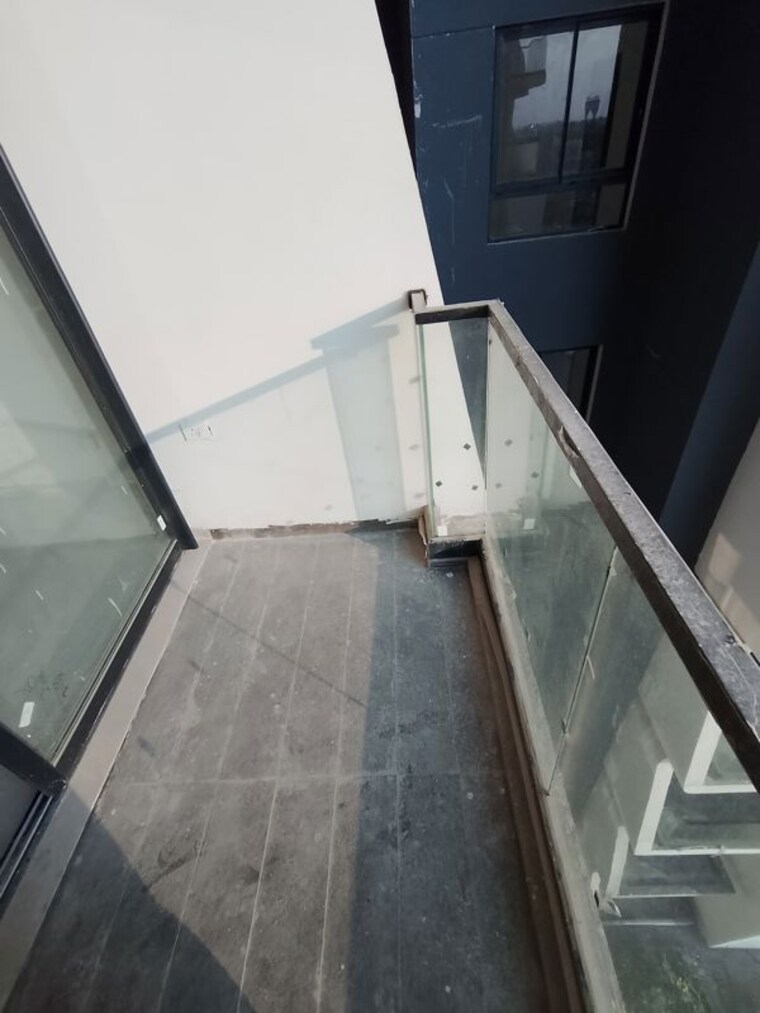 Balcony, one-oak-natura 2.5 Bedroom 1508 Sq.Ft. Apartment In Sushant Golf City Lucknow 10010426