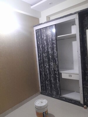 Balcony in 3 BHK Builder Floor at Parakh Homes, Gyan Khand I – for Rent