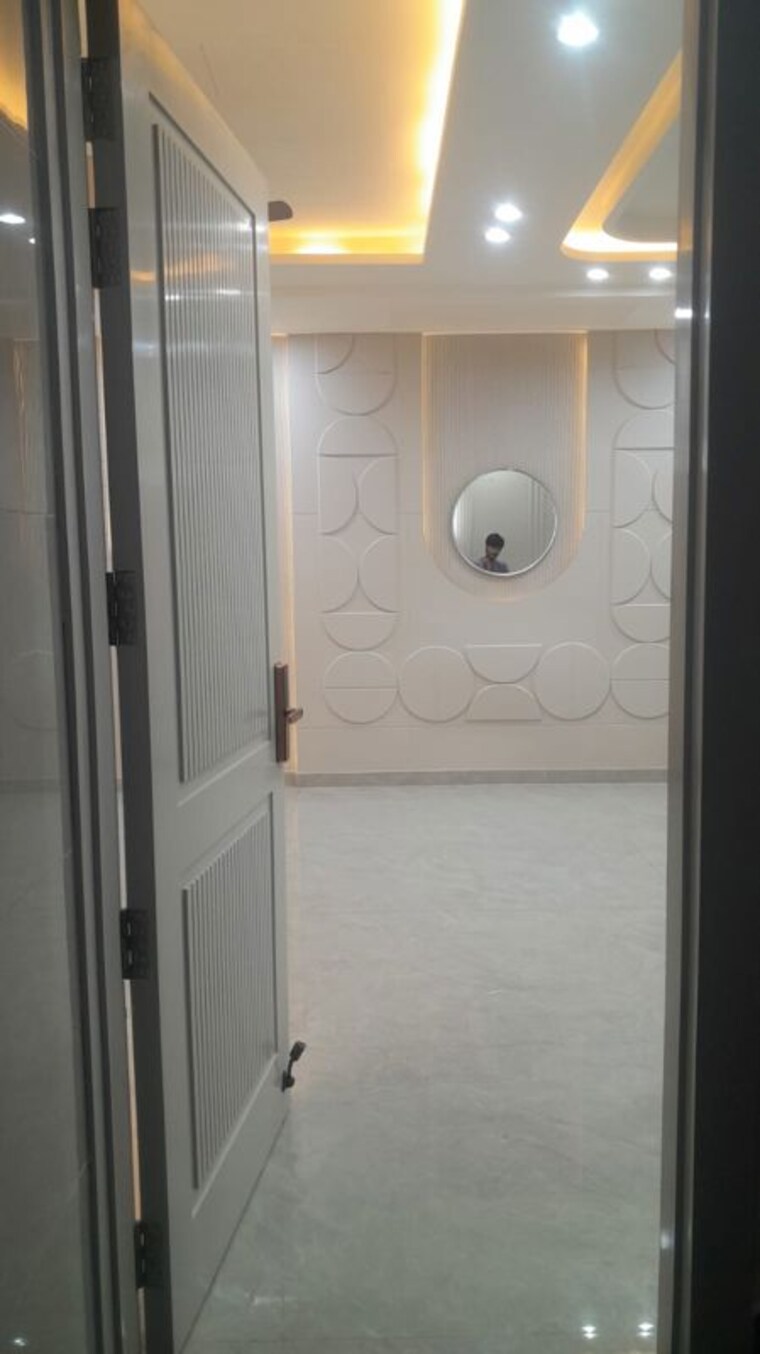 Bathroom, shivkripa-orchid-gyan-khand 4 Bedroom 1200 Sq.Ft. Builder Floor In Gyan Khand I Ghaziabad 10010474