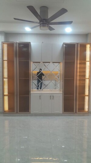 Room in 4 BHK Builder Floor at Shivkripa Orchid Gyan Khand, Gyan Khand I – for Sale