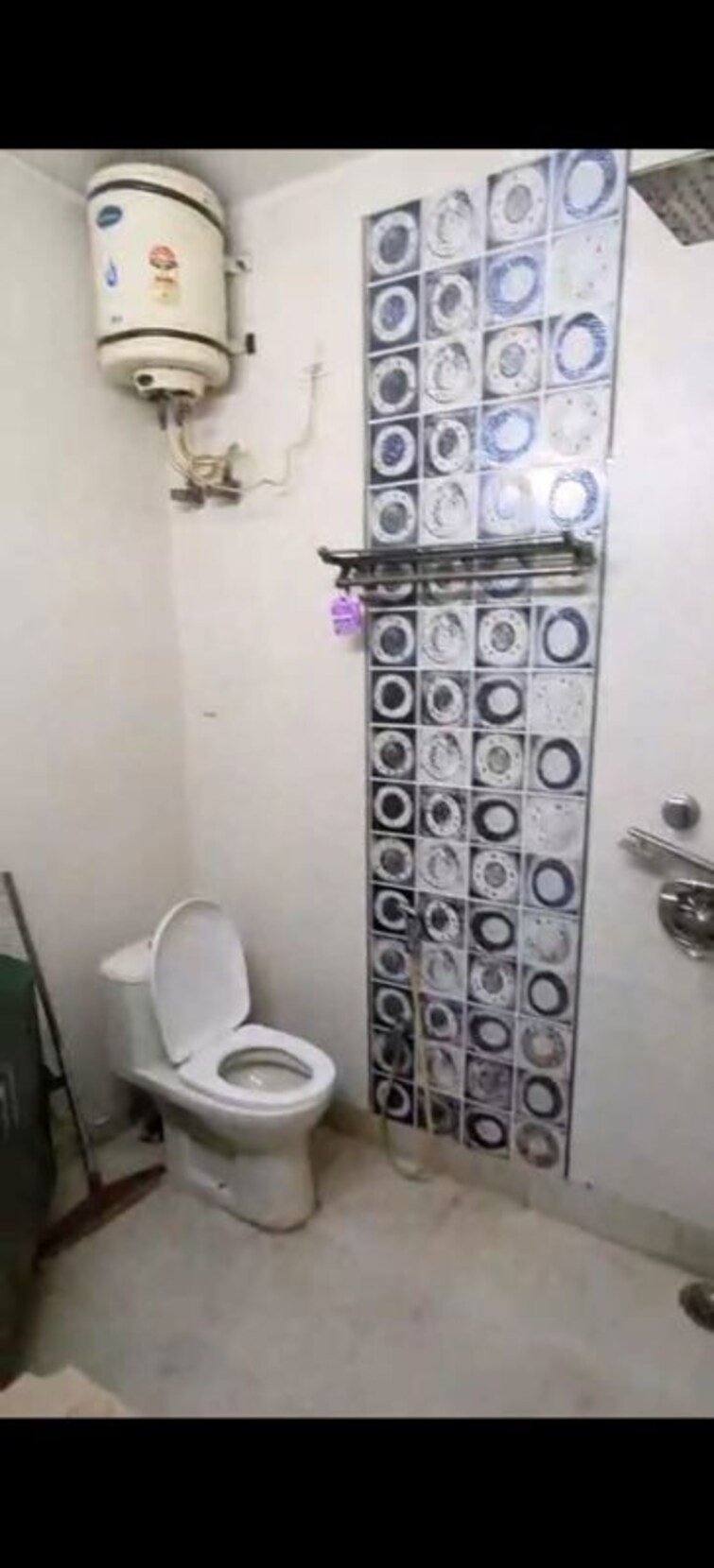 Bathroom, karol bagh 2.5 Bedroom 1150 Sq.Ft. Apartment In Karol Bagh Delhi 10010475