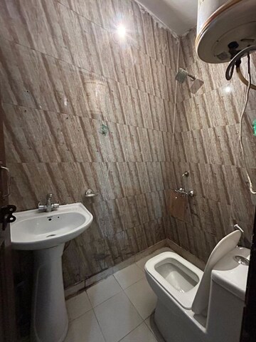 Bathroom in 2 BHK Builder Floor at Saket – for Rent