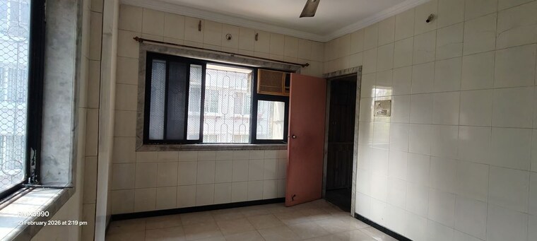 Room, bhandup east 1 Bedroom 550 Sq.Ft. Apartment In Bhandup East Mumbai 10010500