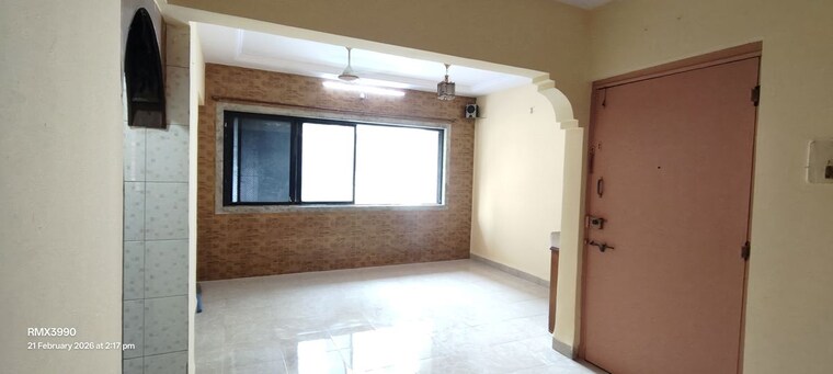Room, bhandup east 1 Bedroom 550 Sq.Ft. Apartment In Bhandup East Mumbai 10010500