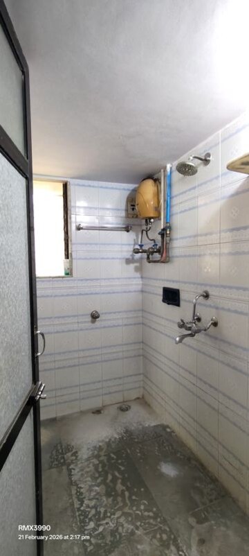 Bathroom in 1 BHK Apartment at Bhandup East – for Rent