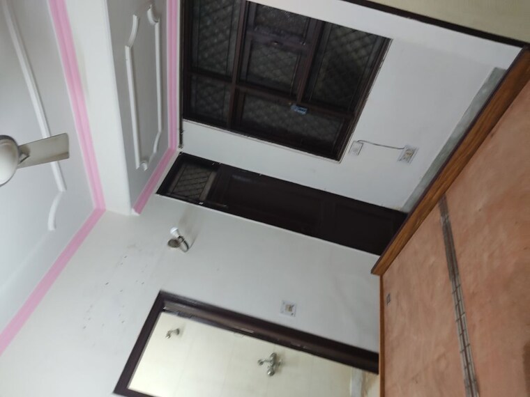 undefined, khirki extension 3 Bedroom 125 Sq.Yd. Builder Floor In Khirki Extension Delhi 10010498