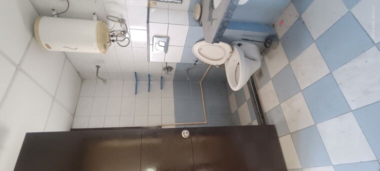 Attached Bathroom, eros-kenwood-tower 2 Bedroom 1283 Sq.Ft. Apartment In Sector 39 Faridabad 10010506