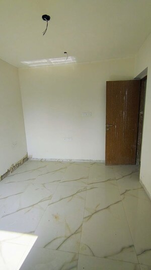 Room in 1 BHK Apartment at Rutu Estate, Brahmand – for Rent