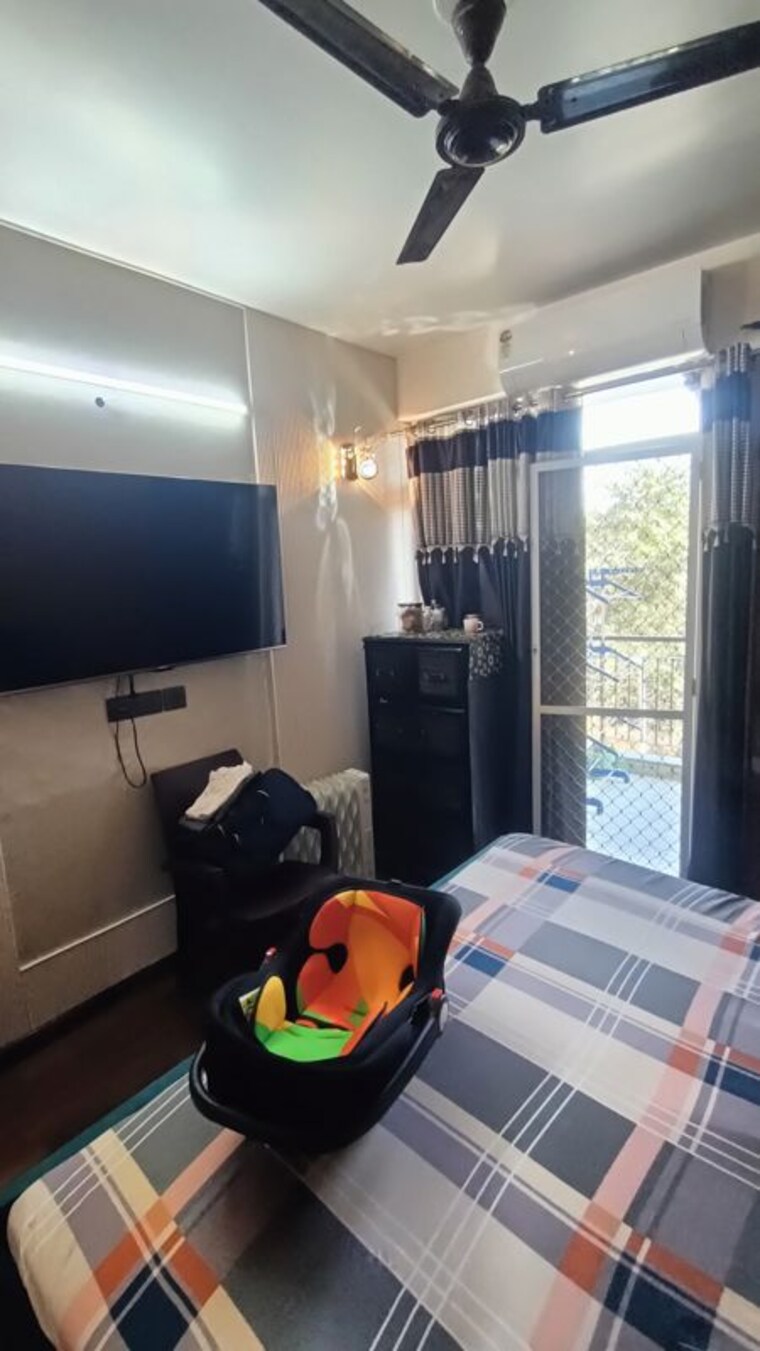 Living Room, bptp-park-elite-premium 4 Bedroom 978 Sq.Ft. Apartment In Sector 84 Faridabad 10010522