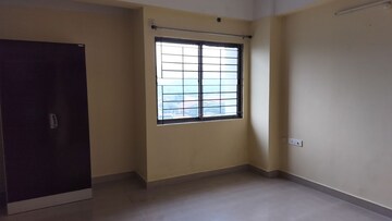 Room in 3 BHK Apartment at Subham Greens, Lokhra – for Rent
