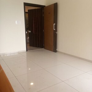 Room in 1 BHK Apartment at Chandak 34 Park Estate, Goregaon West – for Rent