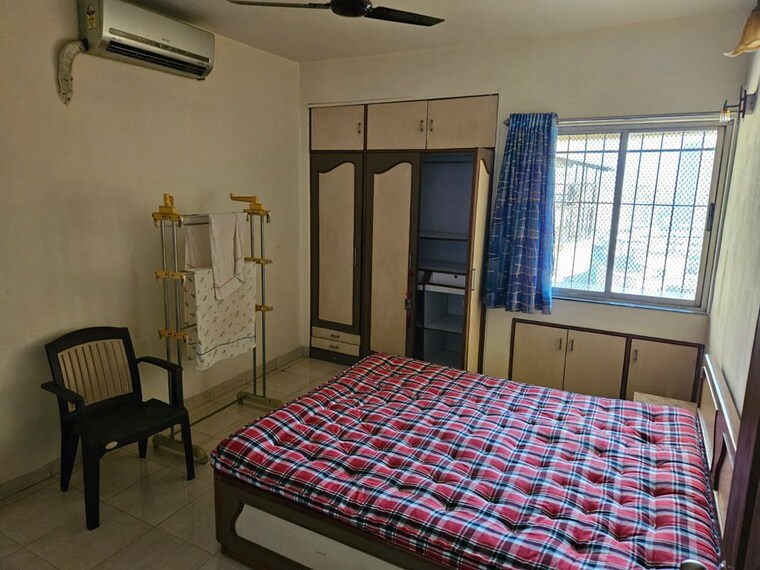 Bedroom, haware-estate 3 Bedroom 900 Sq.Ft. Apartment In Kasarvadavali Thane 10010534