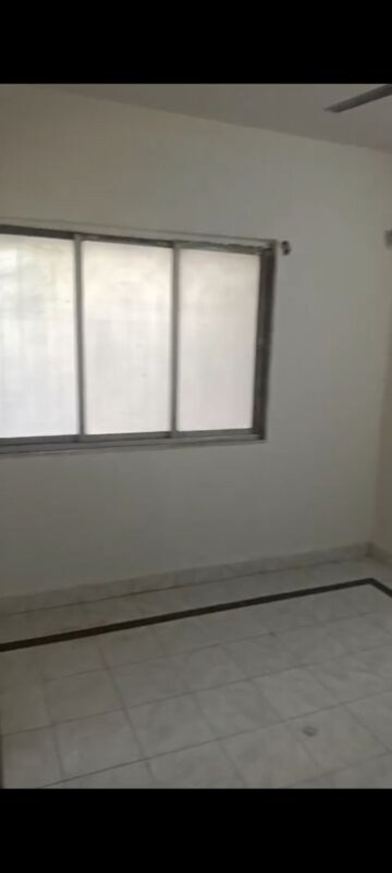 Room in 2 BHK Apartment at Magic Meera Heights, Mira Road – for Rent